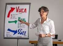 NEULAND AG: MODERATIONSMARKT 2025