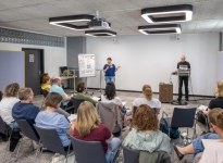 NEULAND AG: MODERATIONSMARKT 2026