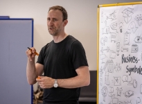 NEULAND AG: MODERATIONSMARKT 2025