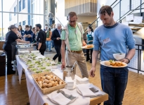NEULAND AG: MODERATIONSMARKT 2025