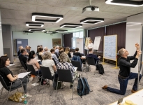 NEULAND AG: MODERATIONSMARKT 2025